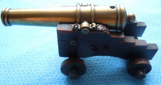 Exquisite Model British Naval Cannon